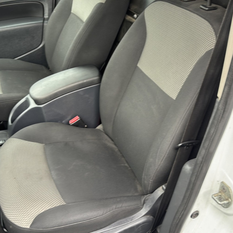 RENAULT KANGOO 2 PHASE 2 1.5 BLUE DCI - 8V TURBO Photo n°12