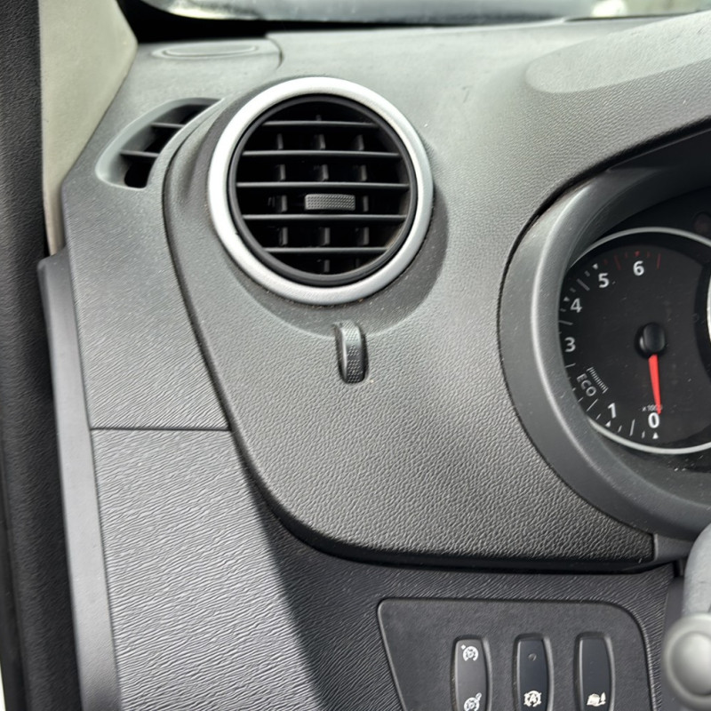 RENAULT KANGOO 2 PHASE 2 1.5 BLUE DCI - 8V TURBO Photo n°16