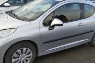 Reservoir essence PEUGEOT 207