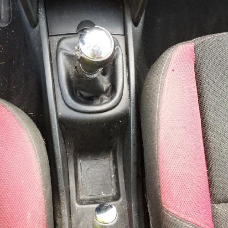 Reservoir essence PEUGEOT 207 Photo n°19