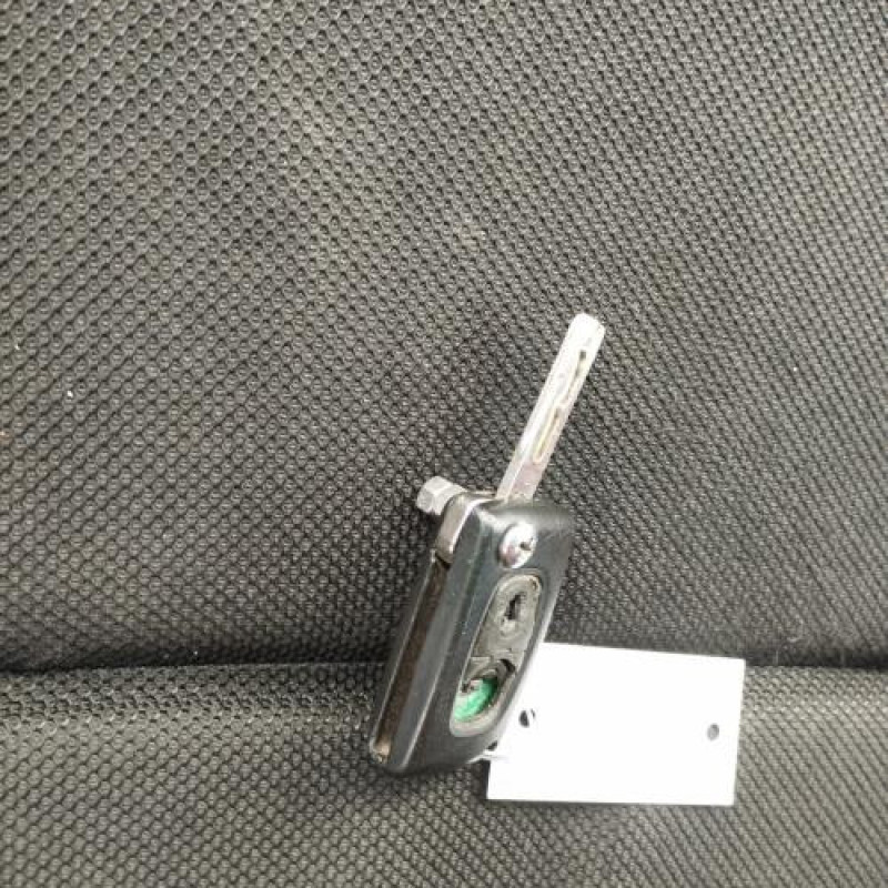 Reservoir essence PEUGEOT 207 Photo n°20