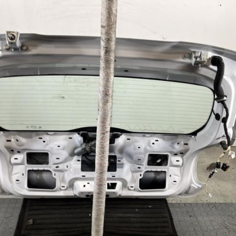 Malle/Hayon arriere CITROEN C3 3 Photo n°11