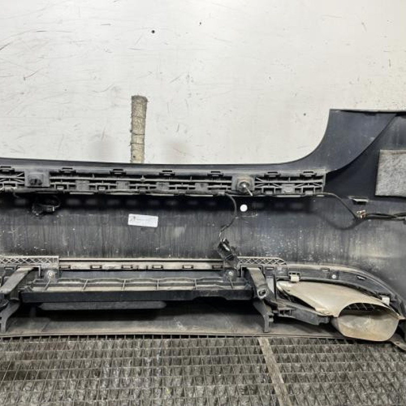 Pare choc arriere MERCEDES CLASSE A 176 Photo n°5