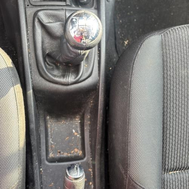 Compteur PEUGEOT 207 Photo n°17