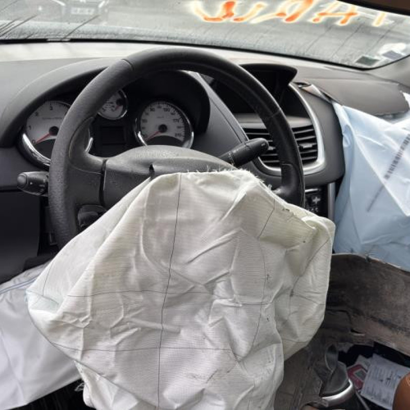 Compteur PEUGEOT 207 Photo n°13