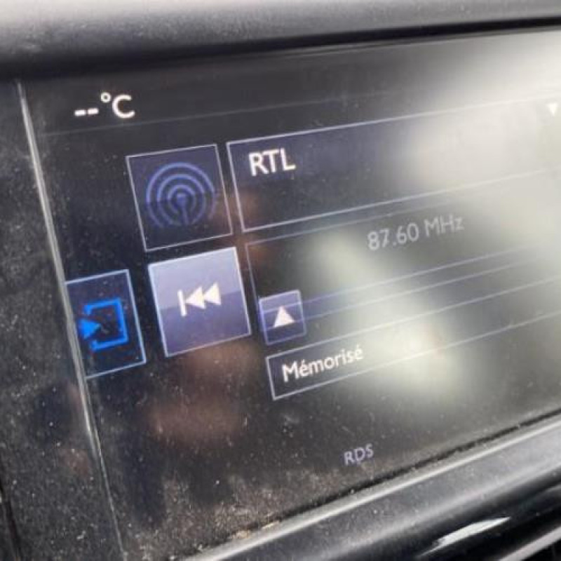 Compteur PEUGEOT 208 1 Photo n°17