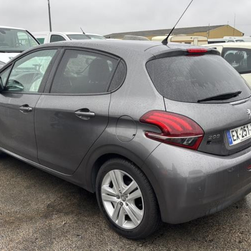 Compteur PEUGEOT 208 1 Photo n°4