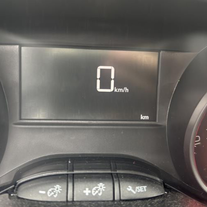 Compteur PEUGEOT 208 1 Photo n°14