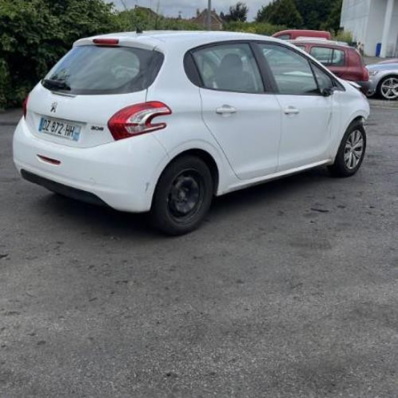 Leve vitre electrique arriere gauche PEUGEOT 208 1 Photo n°2