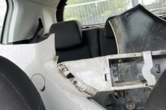 Leve vitre electrique arriere gauche PEUGEOT 208 1