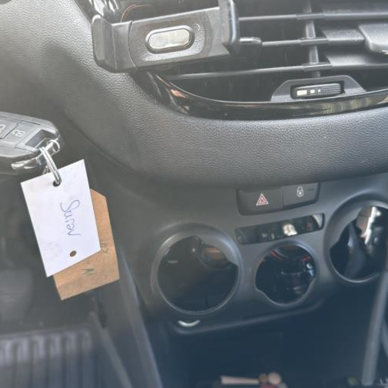 Compteur PEUGEOT 208 1 Photo n°17