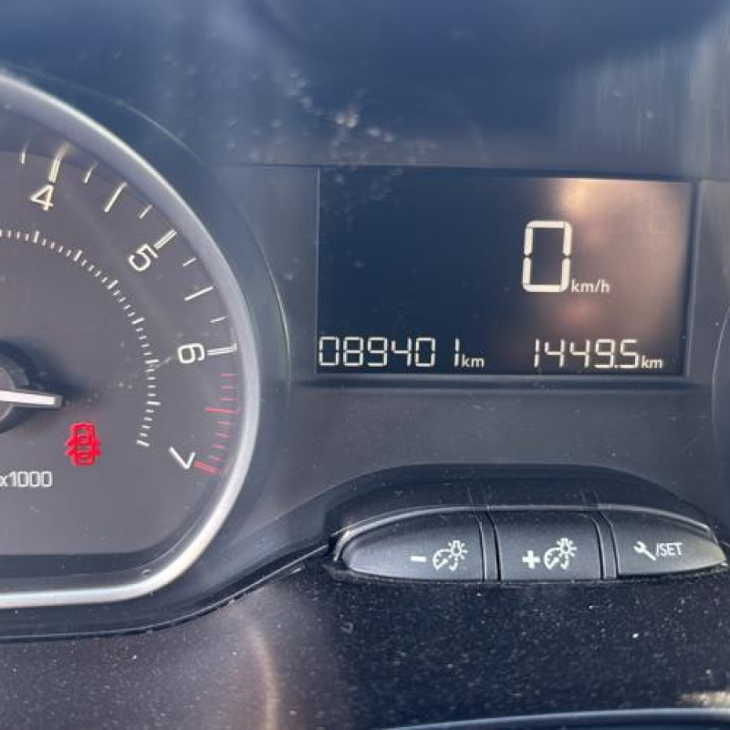 Compteur PEUGEOT 208 1 Photo n°20