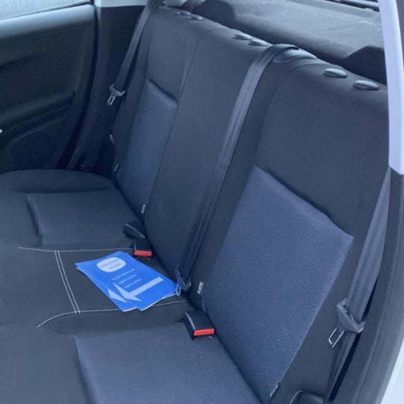 Compteur PEUGEOT 208 1 Photo n°12