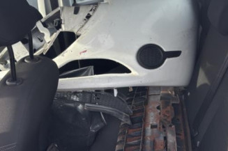 Leve vitre electrique arriere droit PEUGEOT 208 1