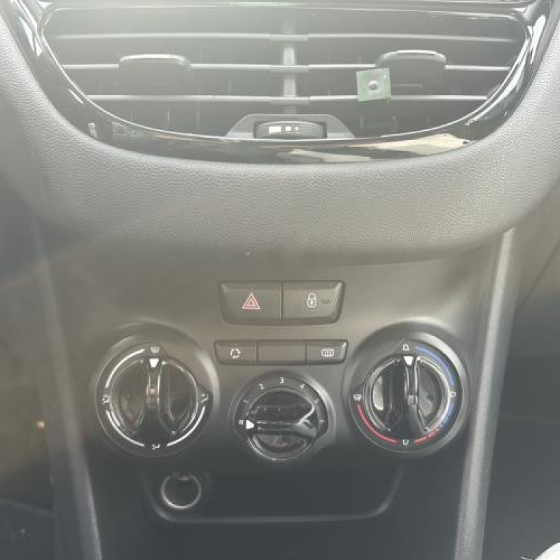 Leve vitre electrique arriere gauche PEUGEOT 208 1 Photo n°19