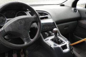 Interrupteur de leve vitre avant gauche PEUGEOT 5008 1