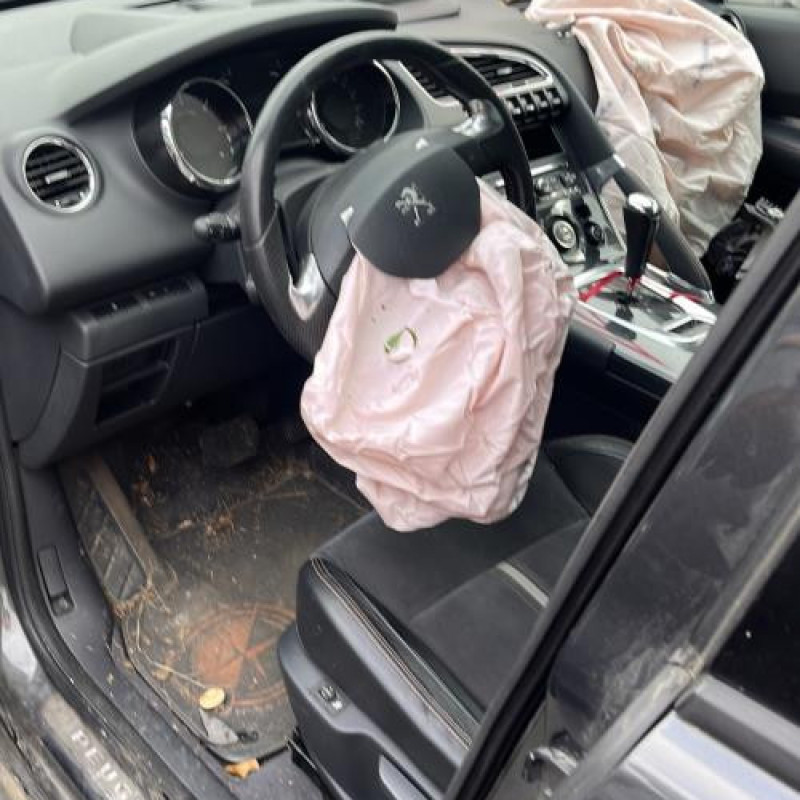 Renfort pare choc arriere (traverse) PEUGEOT 3008 1 Photo n°6