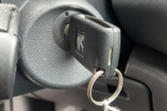 Renfort pare choc arriere (traverse) PEUGEOT 3008 1