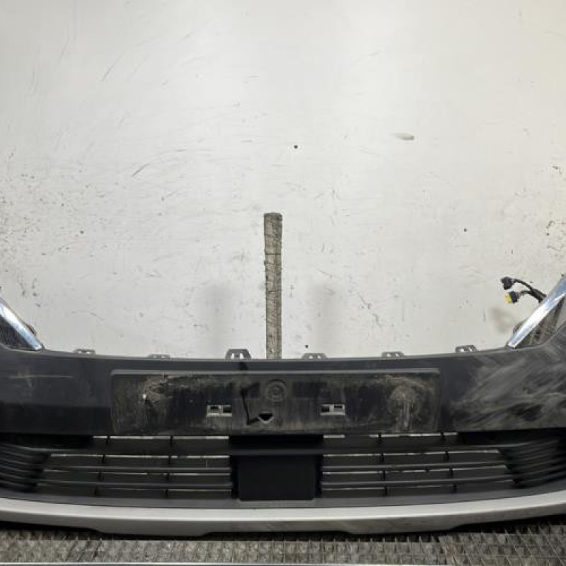 Pare choc avant NISSAN TOWNSTAR Photo n°1