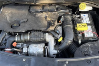 Moteur PEUGEOT 208 1