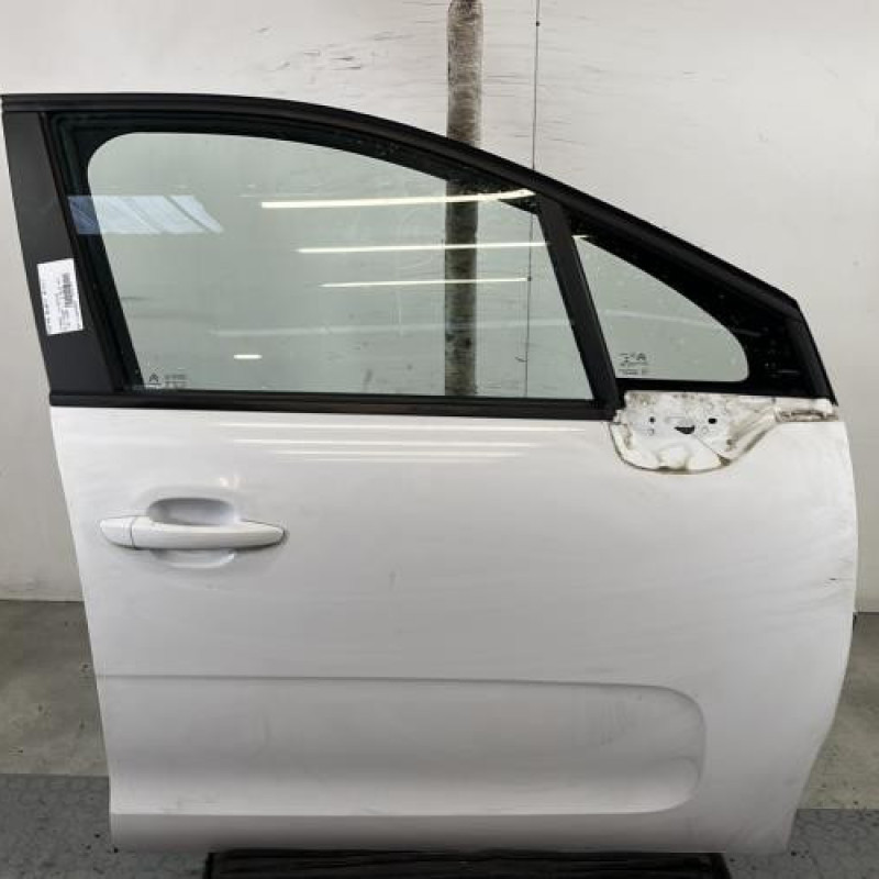 Porte avant droit CITROEN C3 3 Photo n°1