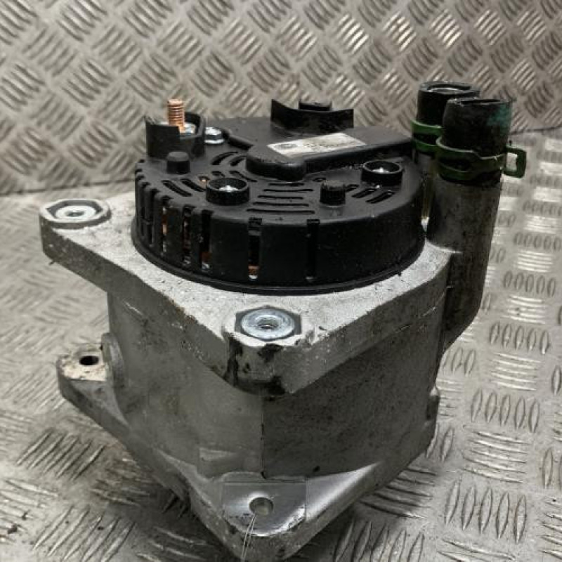 Alternateur RENAULT GRAND ESPACE 4 Photo n°1