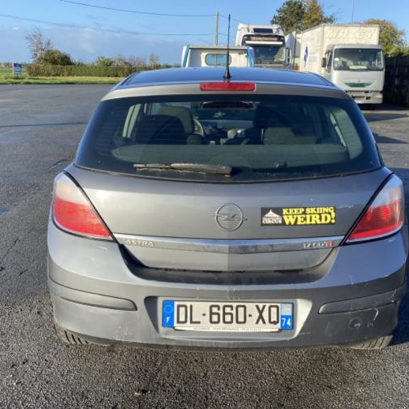 Cremaillere assistee OPEL ASTRA H Photo n°8