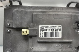 Ecran GPS PEUGEOT 208 1