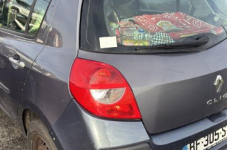 Aile avant gauche RENAULT CLIO 3