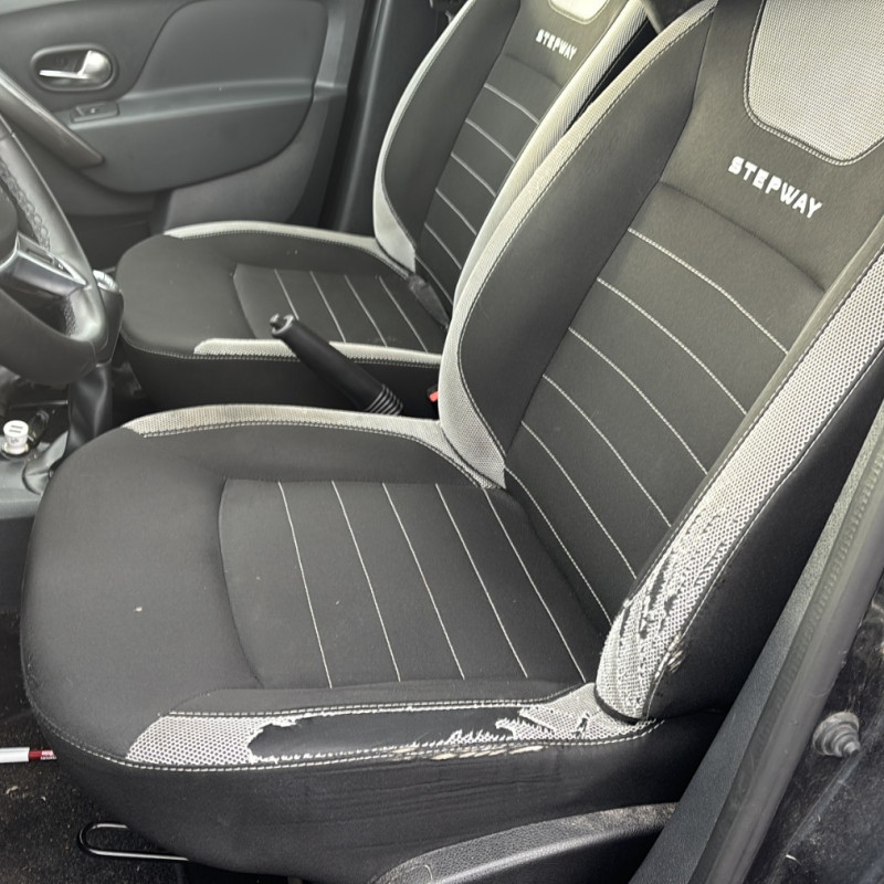 DACIA SANDERO 2 PHASE 2 0.9i - 12V TURBO TCE 90 Photo n°18