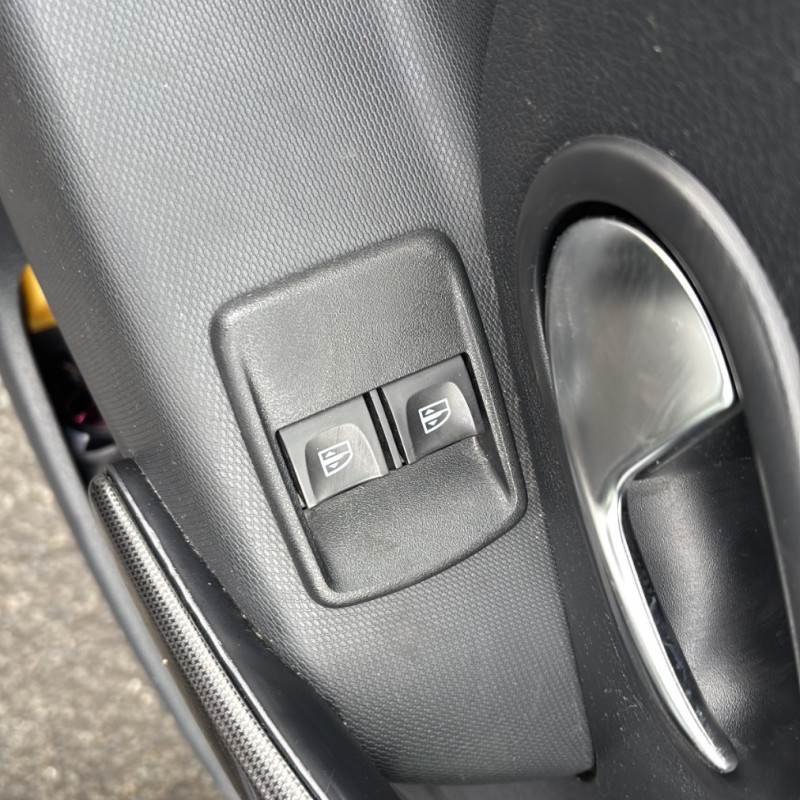 DACIA SANDERO 2 PHASE 2 0.9i - 12V TURBO TCE 90 Photo n°19