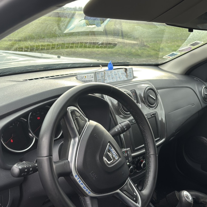 DACIA SANDERO 2 PHASE 2 0.9i - 12V TURBO TCE 90 Photo n°20