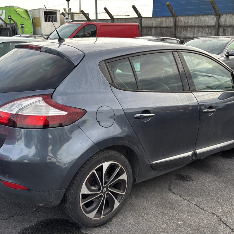 RENAULT MEGANE 3 PHASE 3 1.5 DCI - 8V TURBO Photo n°3