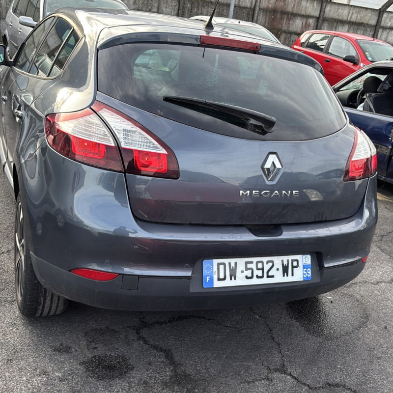 RENAULT MEGANE 3 PHASE 3 1.5 DCI - 8V TURBO Photo n°5