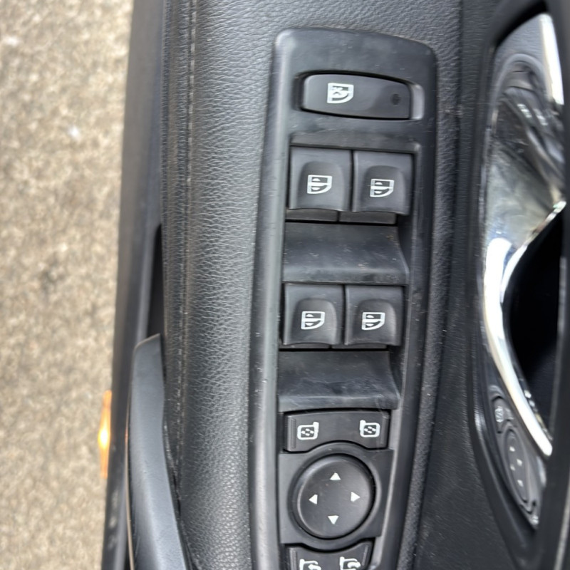 RENAULT MEGANE 3 PHASE 3 1.5 DCI - 8V TURBO Photo n°10