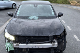 PEUGEOT 208 2 PHASE 1 1.2 PURETECH - 12V TURBO Photo n°1