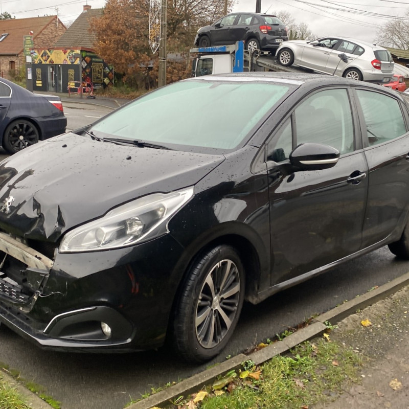 PEUGEOT 208 1 PHASE 2 1.2 VTI - 12V Photo n°1