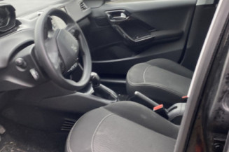 PEUGEOT 208 1 PHASE 2 1.2 VTI - 12V