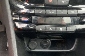 PEUGEOT 208 1 PHASE 2 1.2 VTI - 12V