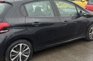 PEUGEOT 208 1 PHASE 2 1.2 VTI - 12V