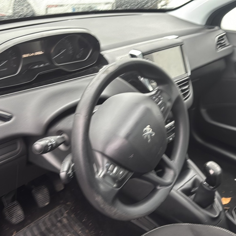 PEUGEOT 208 1 PHASE 2 1.2 VTI - 12V Photo n°16