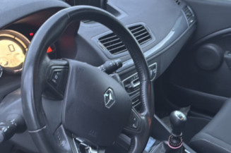 RENAULT MEGANE 3 PHASE 3 BREAK 1.5 DCI - 8V TURBO