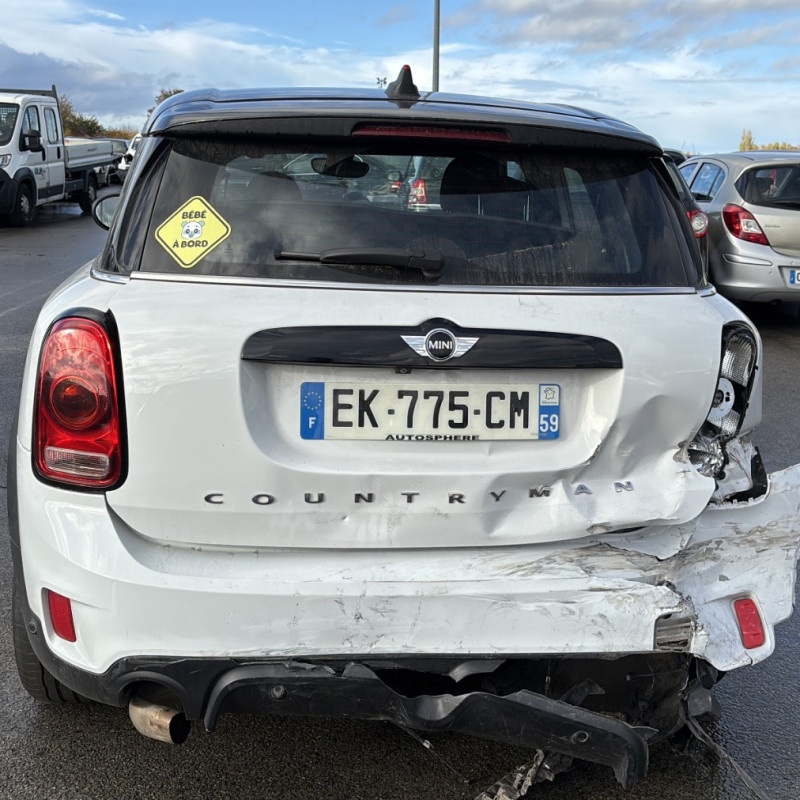 MINI MINI 3 F60 COUNTRYMAN PHASE 1 BREAK 2.0D - 16V TURBO COOPER D Photo n°5