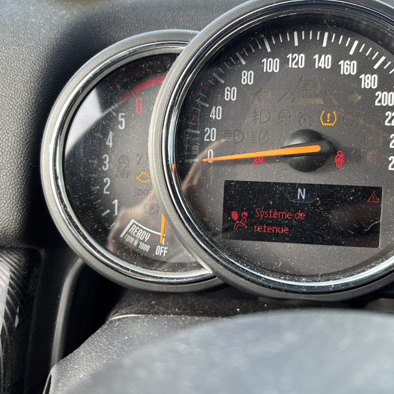 MINI MINI 3 F60 COUNTRYMAN PHASE 1 BREAK 2.0D - 16V TURBO COOPER D Photo n°20