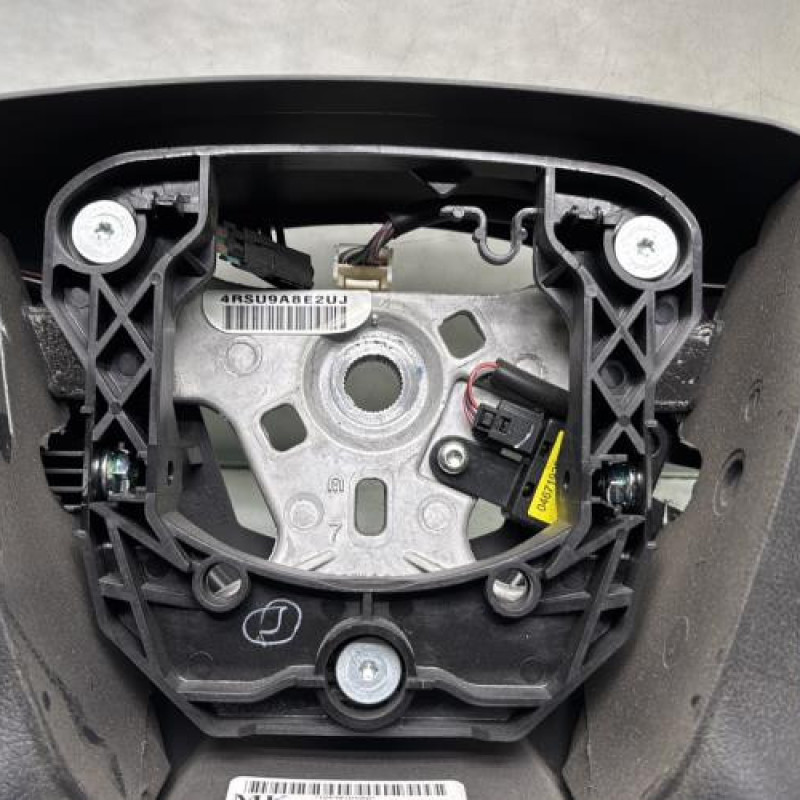 Volant JEEP PATRIOT Photo n°2