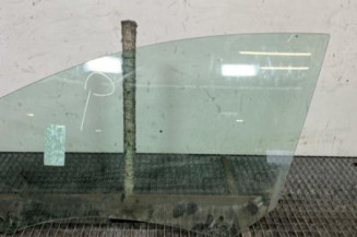 Vitre avant gauche RENAULT MEGANE 4 Photo n°1