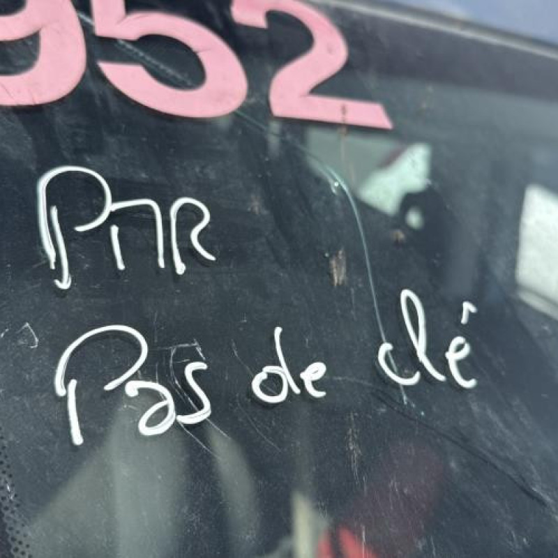 Vitre avant droit FIAT DOBLO 2 Photo n°16