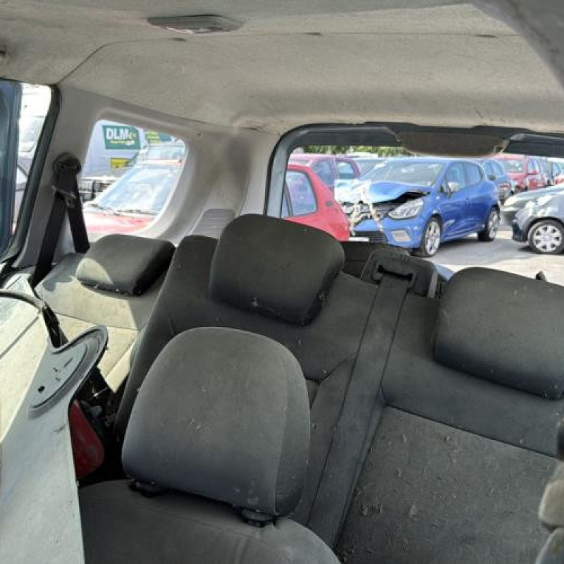 Renfort pare choc avant (traverse) FIAT DOBLO 2 Photo n°11