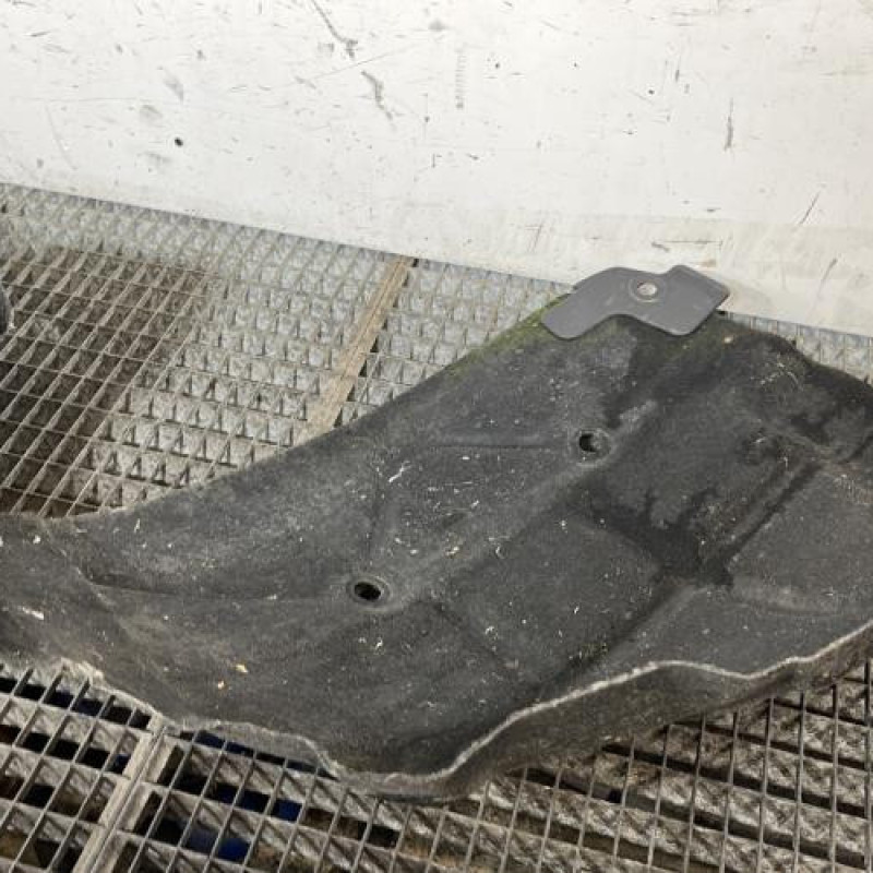 Pare boue avant gauche NISSAN TOWNSTAR Photo n°3