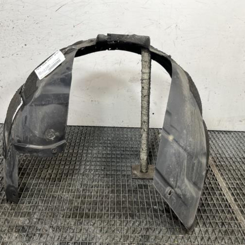 Pare boue avant droit OPEL MERIVA B Photo n°1